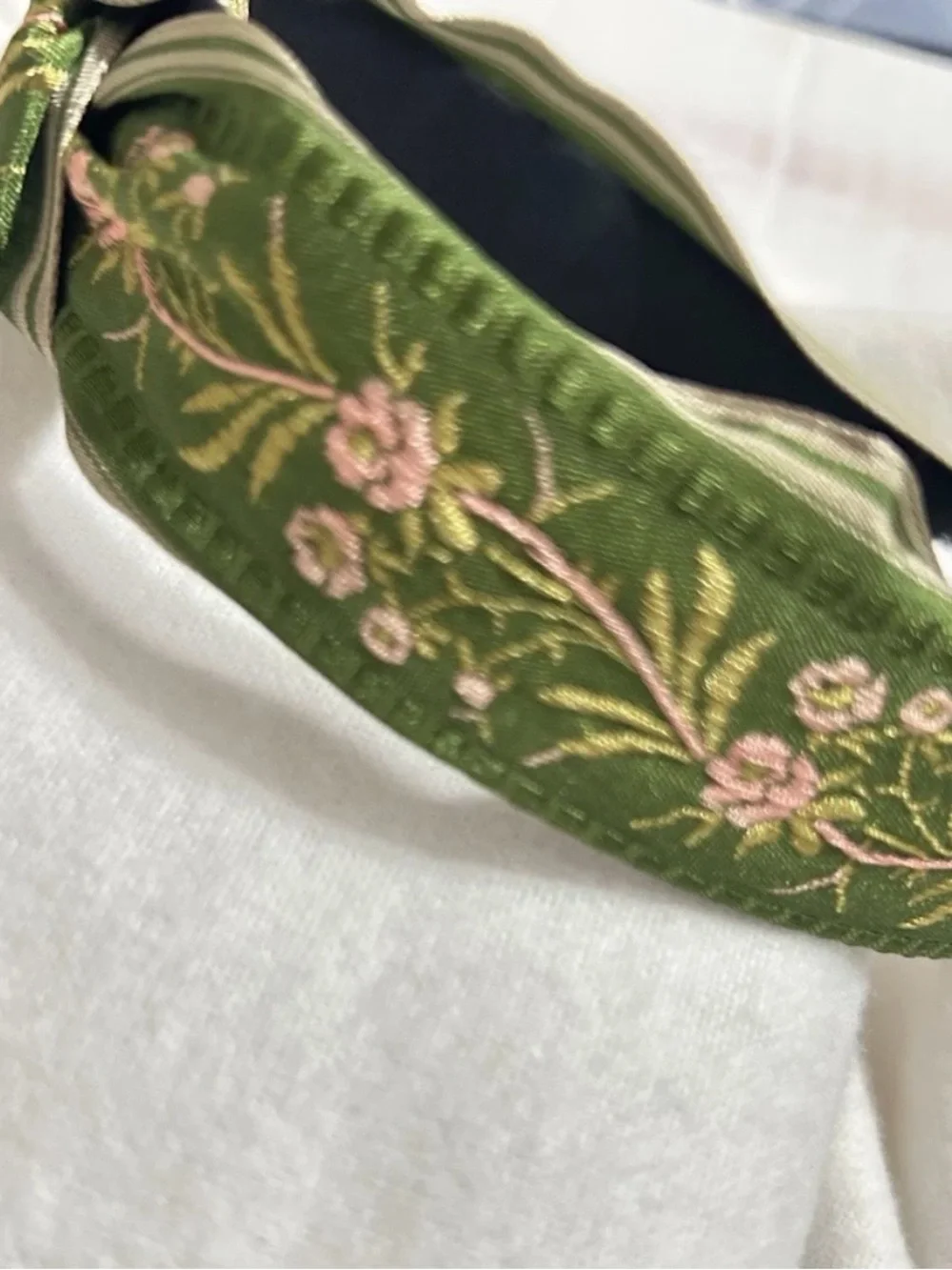 4 Women’s Headbands Green Embroidered White Pleated Brown Rhinestone Choose 1